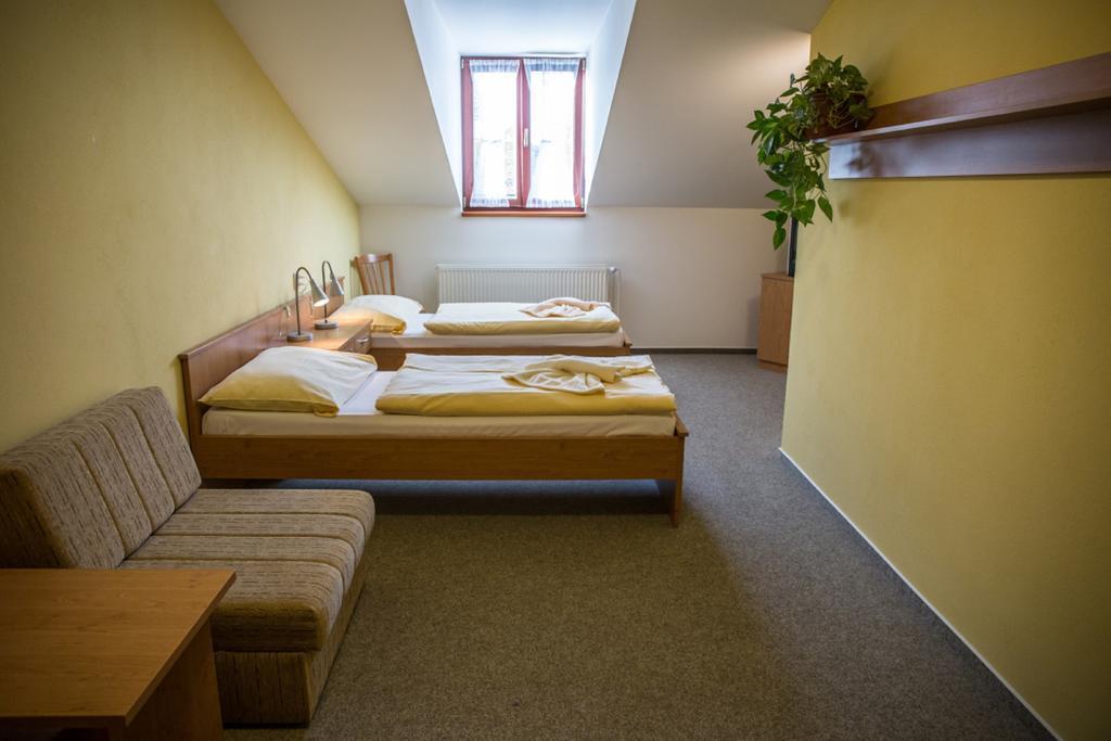 Hotel Na Jizni Přerov Zimmer foto
