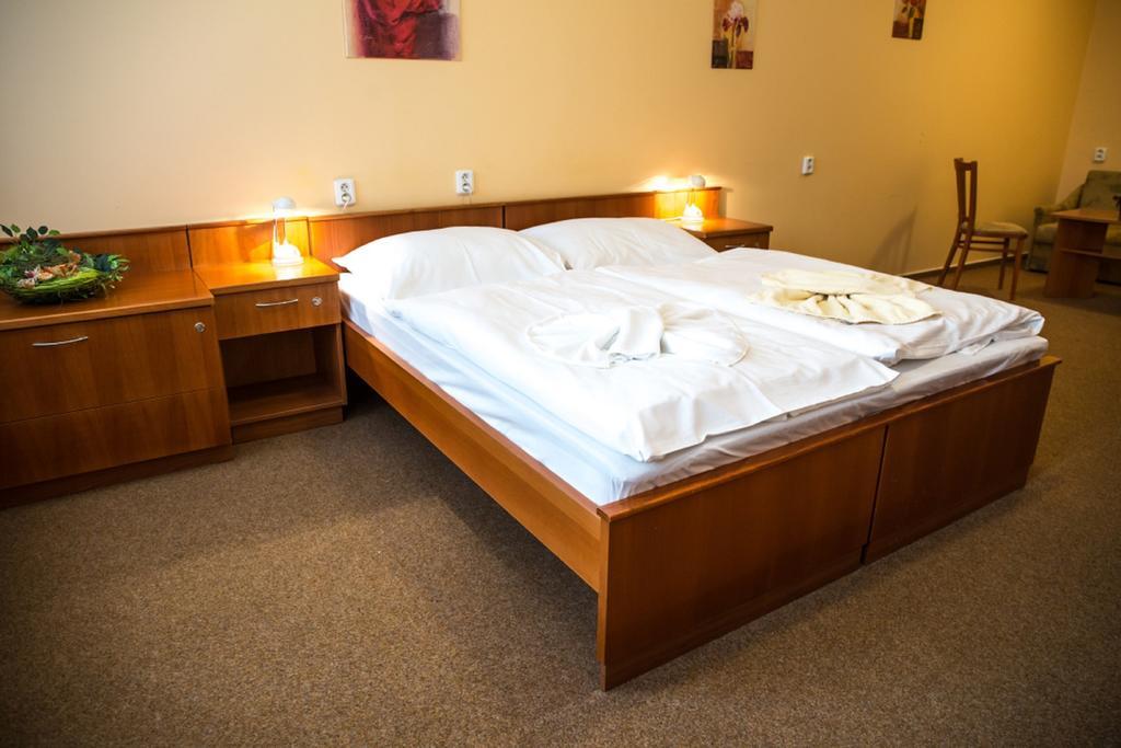 Hotel Na Jizni Přerov Zimmer foto