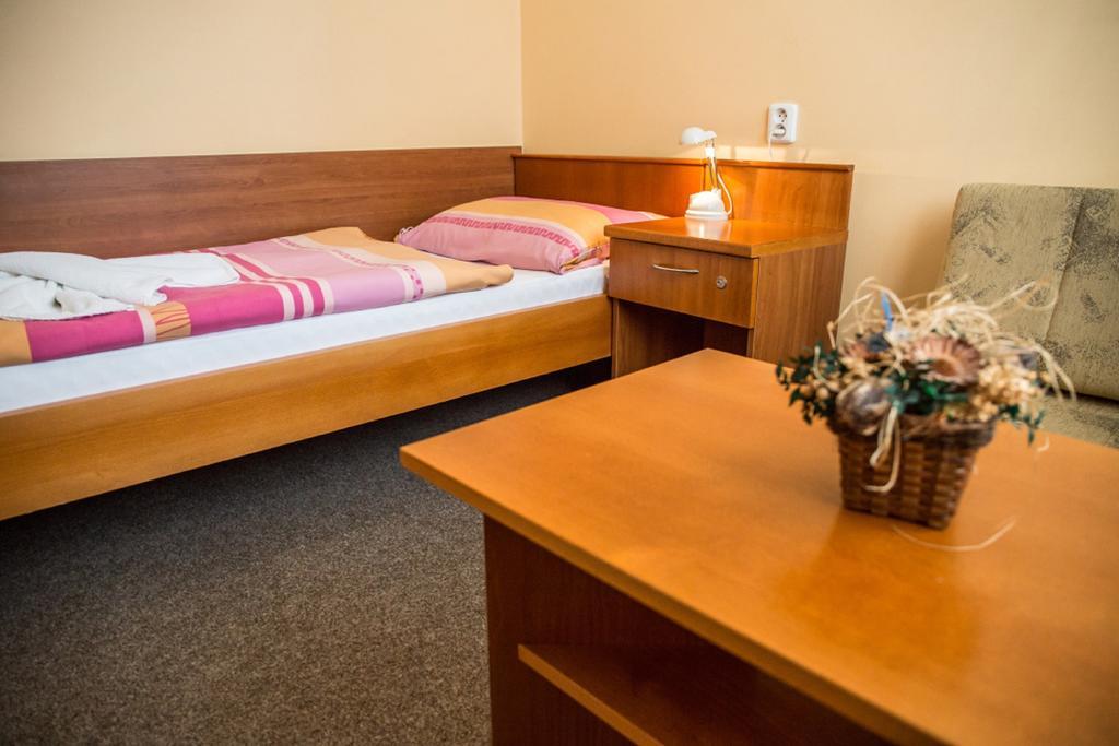 Hotel Na Jizni Přerov Zimmer foto