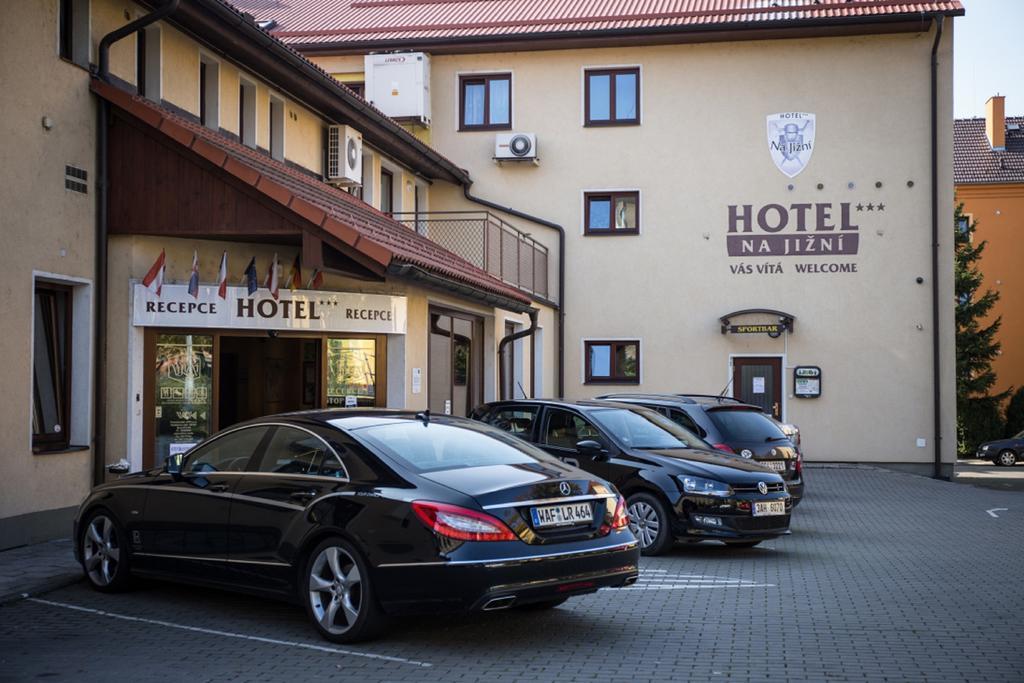 Hotel Na Jizni Přerov Exterior foto