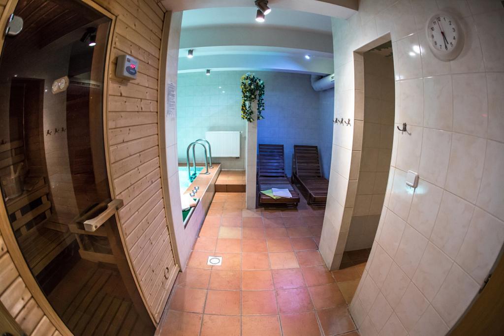 Hotel Na Jizni Přerov Exterior foto